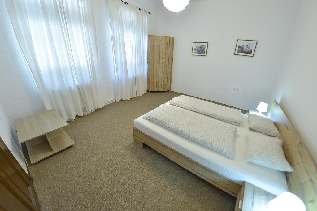 Apartment Gabriel Сибиу Экстерьер фото