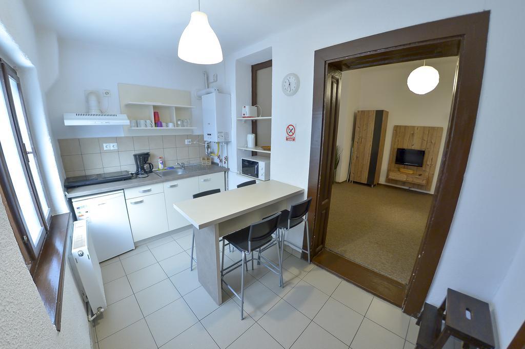 Apartment Gabriel Сибиу Экстерьер фото