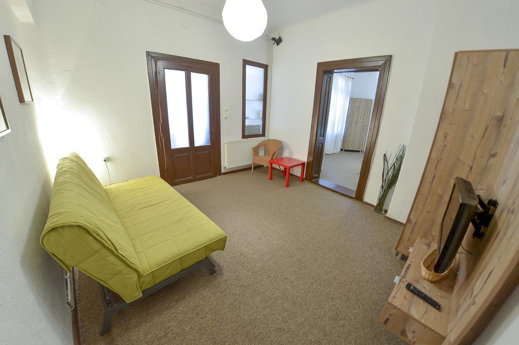 Apartment Gabriel Сибиу Экстерьер фото