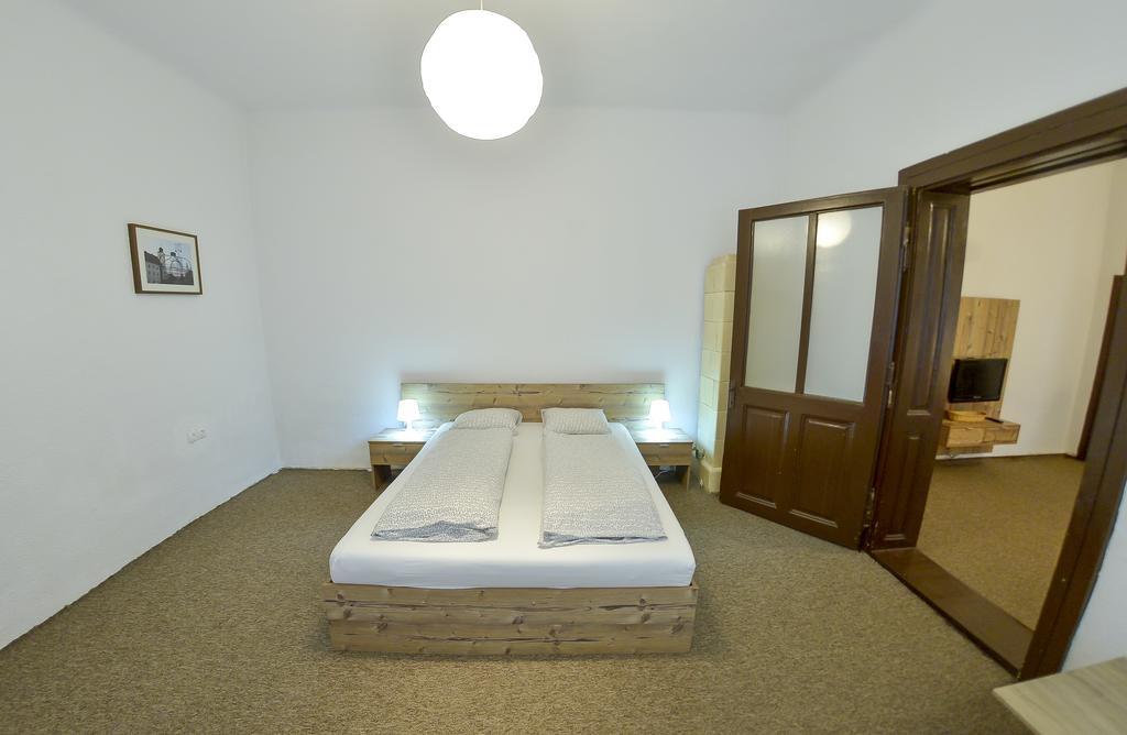 Apartment Gabriel Сибиу Экстерьер фото