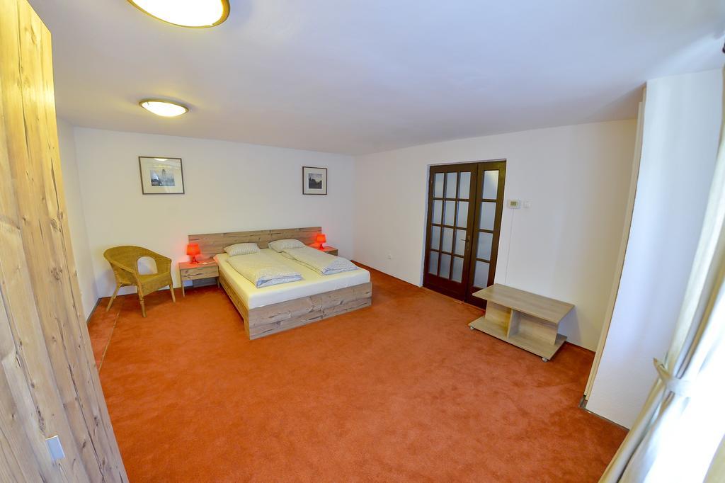 Apartment Gabriel Сибиу Экстерьер фото